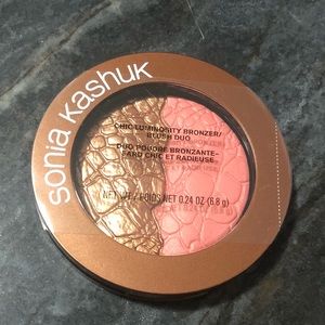 Sonia kashuk chic luminosity duo